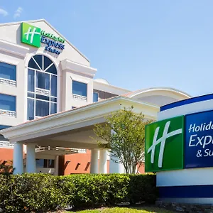 Hotel Holiday Express & Tampa-fairgrounds-casino, An Ihg **