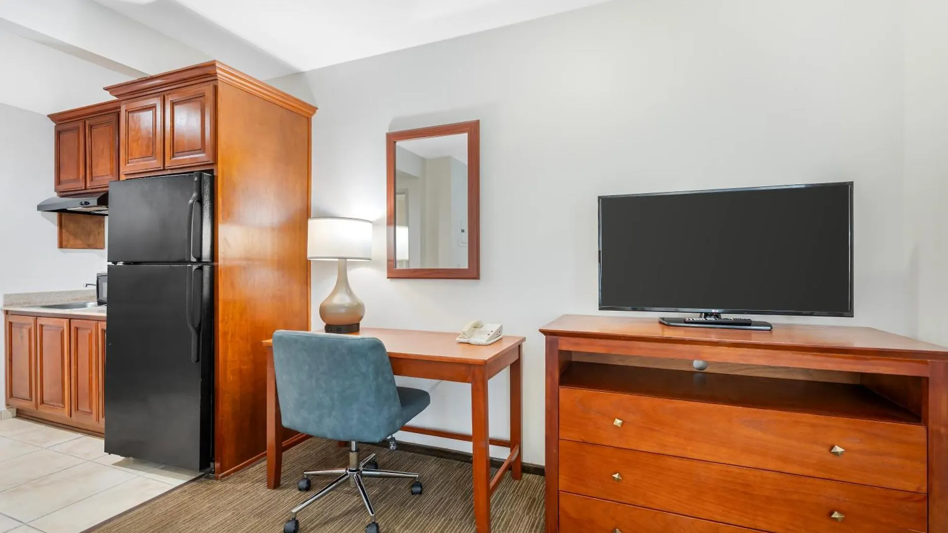 Comfort Inn Cockatoo Near Lax Airport Hawthorne